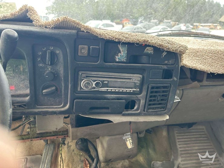 1995-dodge-ram-4x4-service-truck-image-14