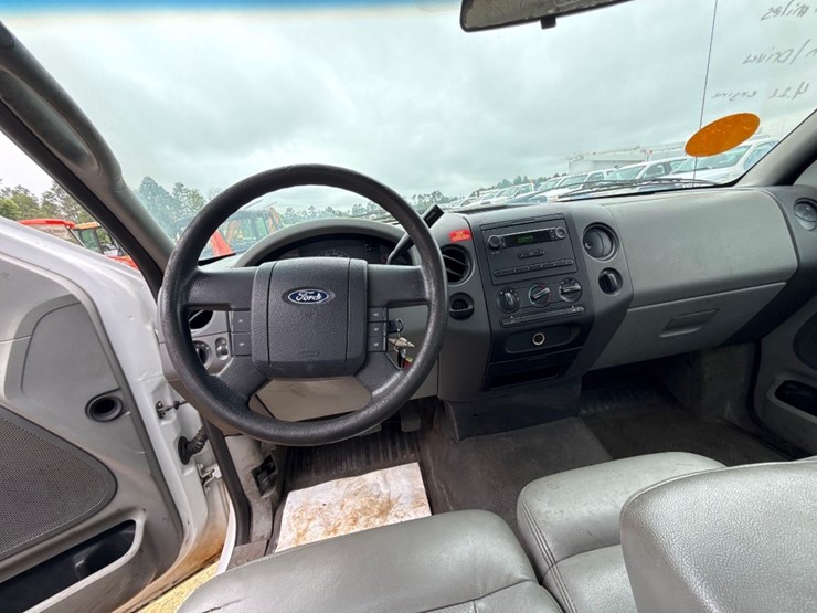 2007-ford-f150-xl-image-10