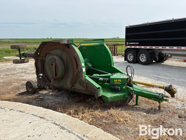 2020-john-deere-m15-image-3