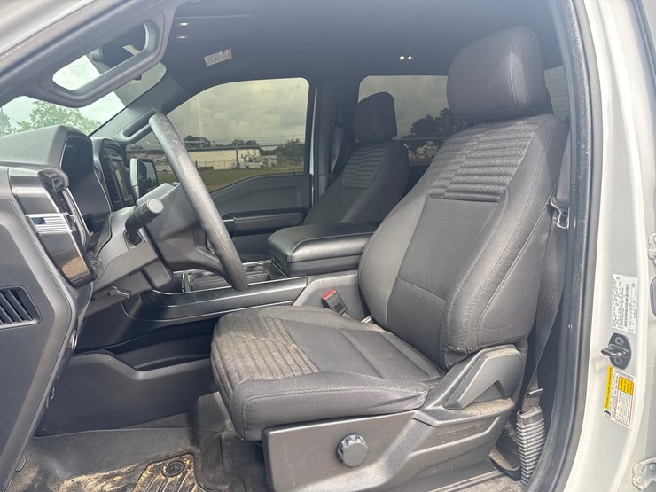 2021-ford-f150-image-12