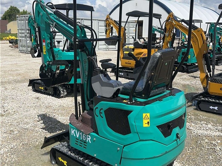 cfg-industrial-kv16r-mini-excavator-image-11