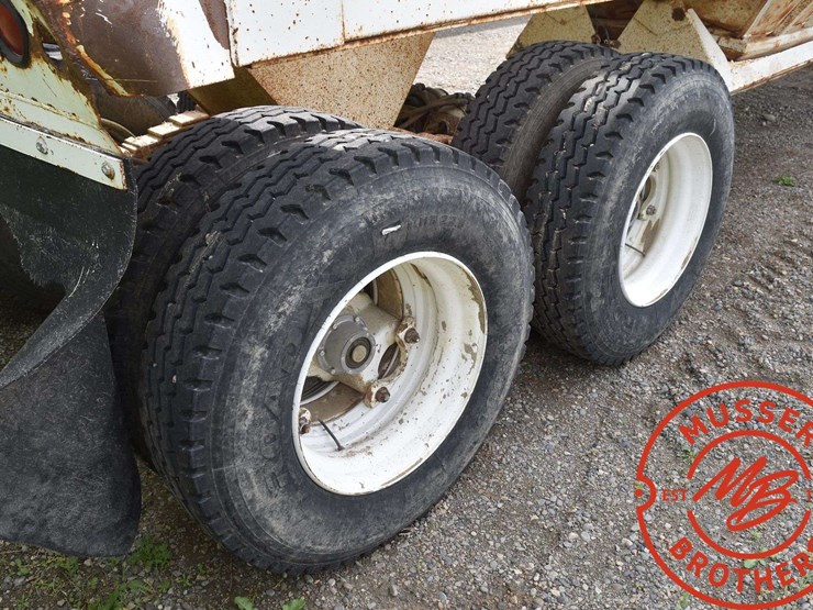 1980-clement-dump-trailer-image-22