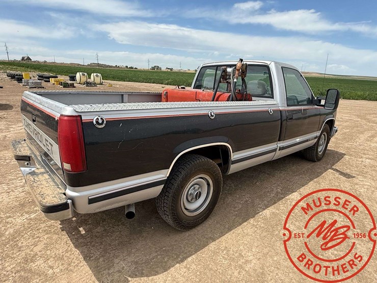 1989-chevrolet-2500-image-5