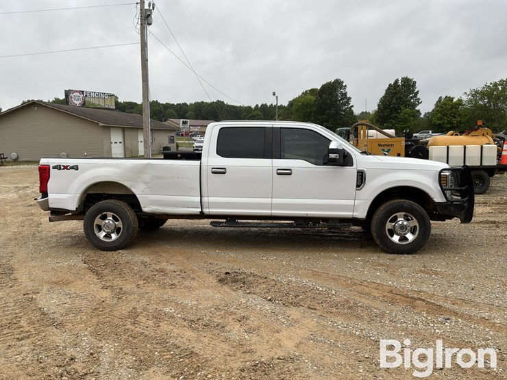 2018-ford-f250-xl-image-4