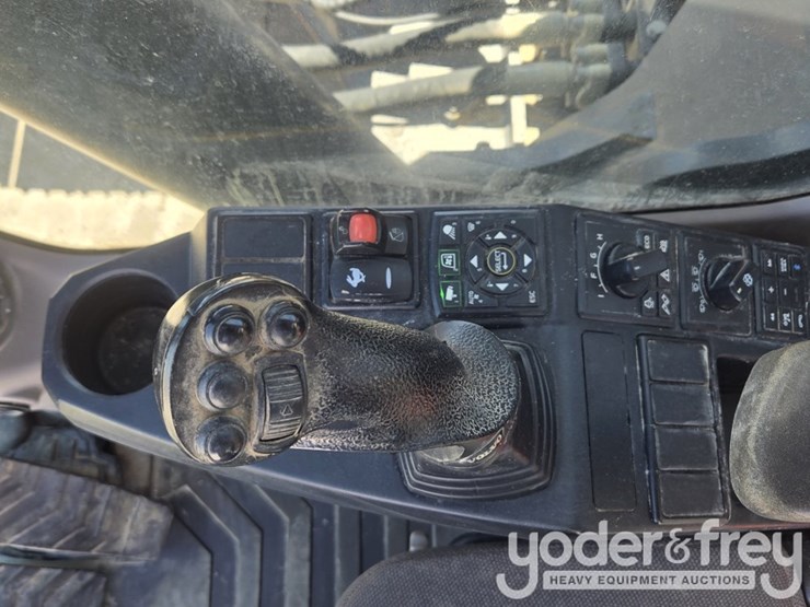 2022-volvo-ec350el-image-62