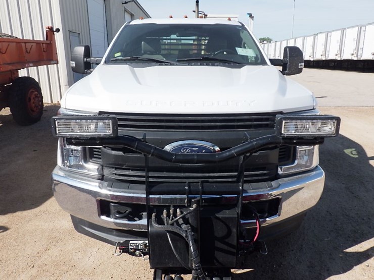 2017-ford-f350-image-4