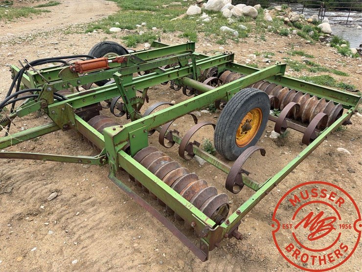 john-deere-3950-image-8