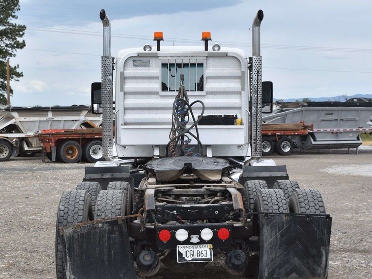 2016-kenworth-t880-image-8