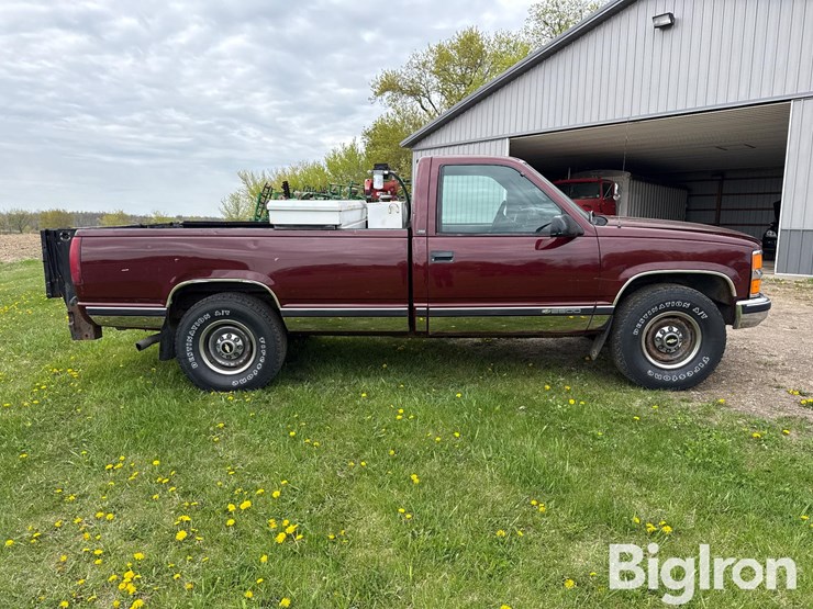 1997-chevrolet-c2500-2wd-pickup-image-4