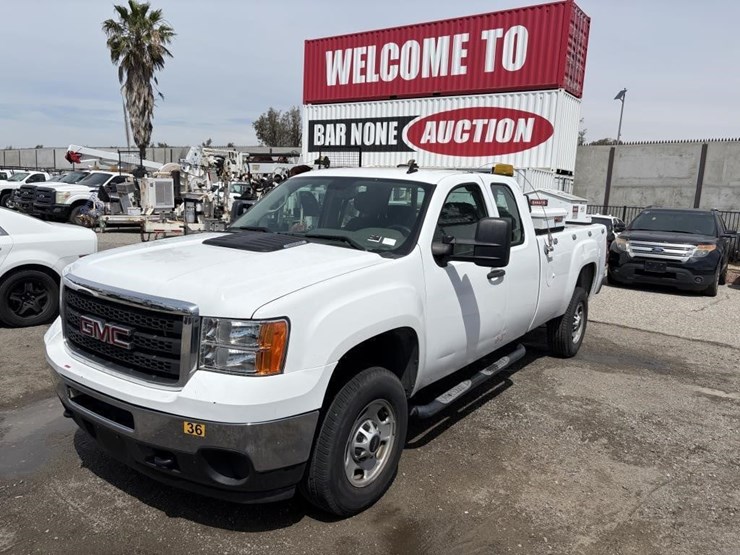 2012-gmc-2500hd-image-1