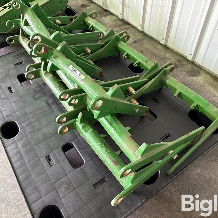 John Deere Planter Lower Parallel Arms