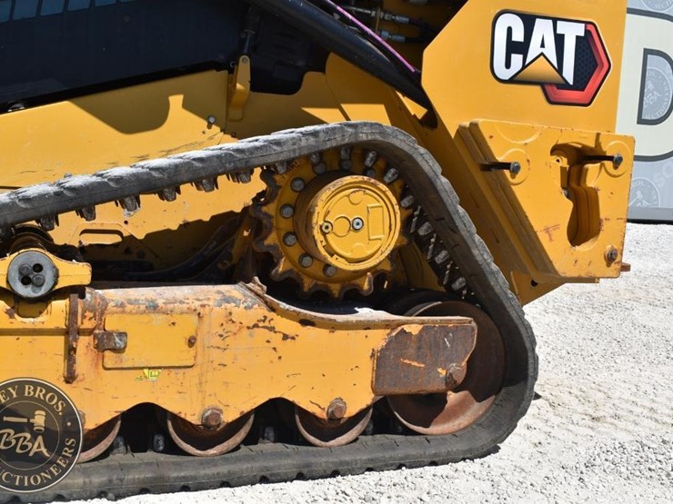 2023-caterpillar-259d3-image-19
