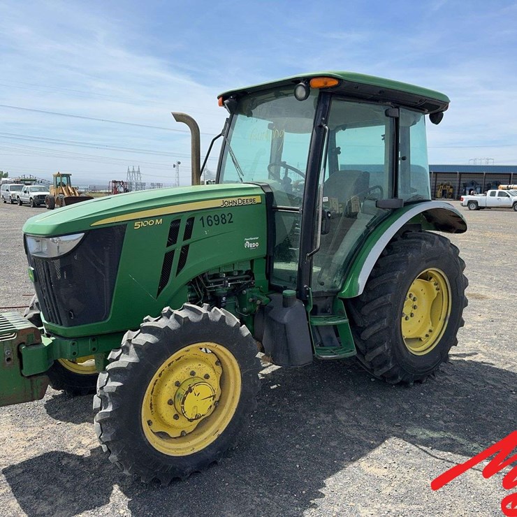 2012 JOHN DEERE 5100M
