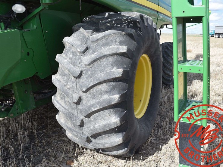 2009-john-deere-9770-sts-image-24