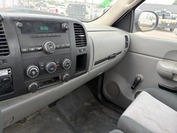 2008-chevrolet-silverado-1500-image-14