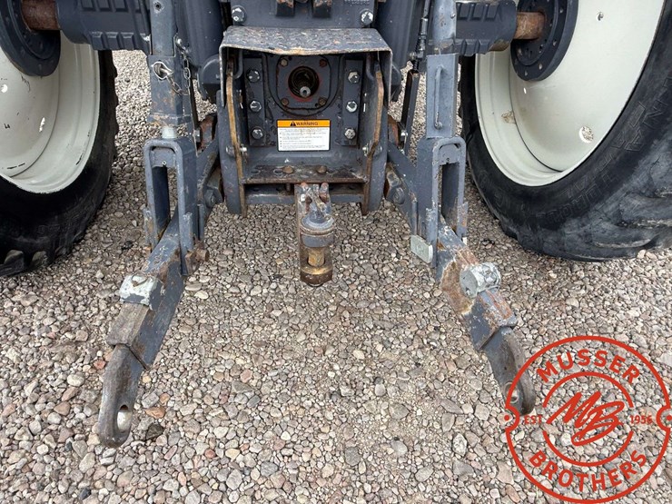 new-holland-8670-image-18