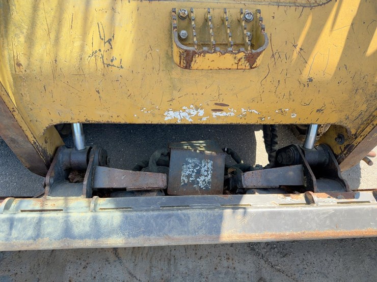 2007-caterpillar-277c-image-9