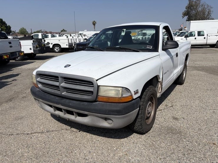 2000-dodge-dakota-image-1
