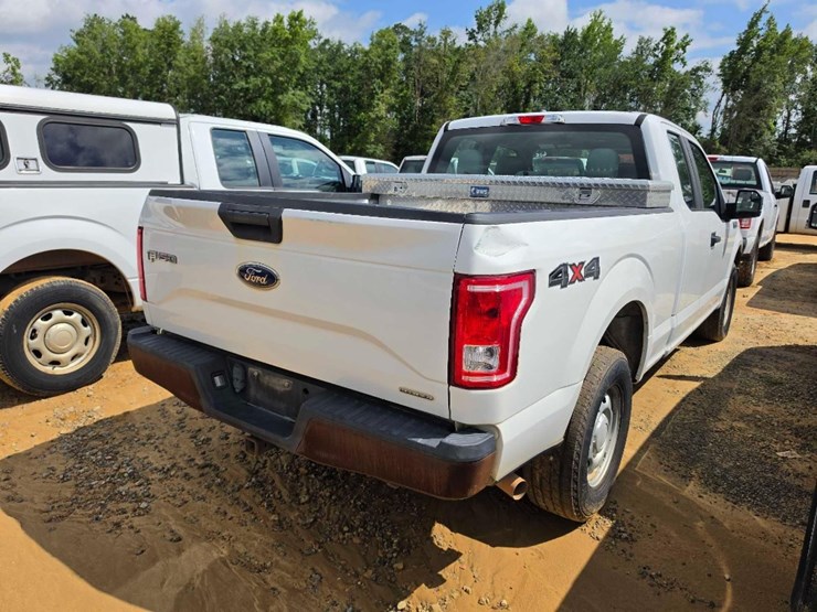 2015-ford-f150-image-3