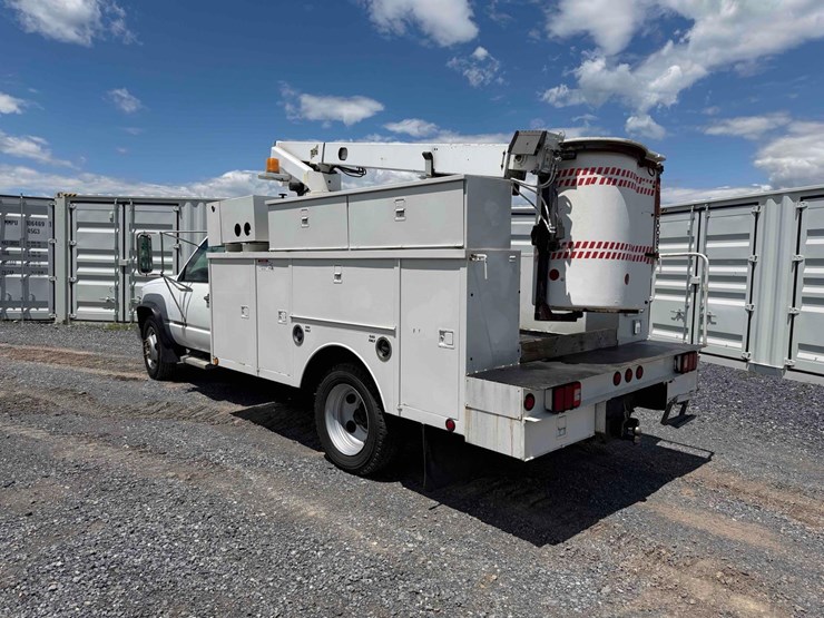 2000-chevrolet-3500-image-3