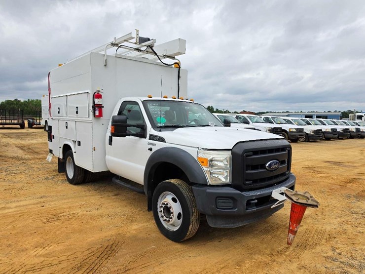2014-ford-f550-image-4
