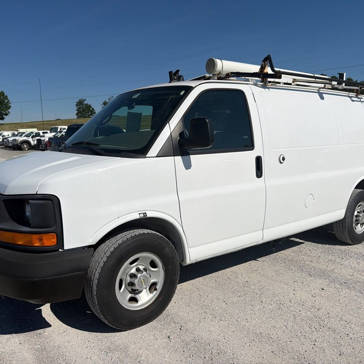 2014 CARGO EXPRESS