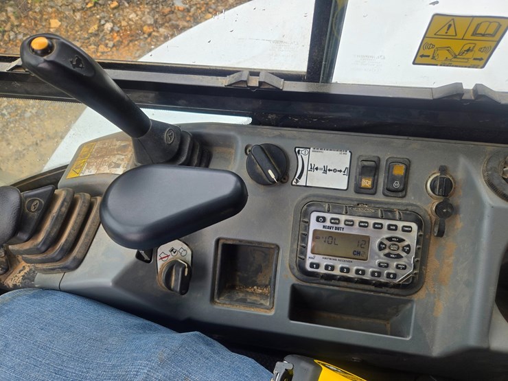 2023-bobcat-e42-image-30