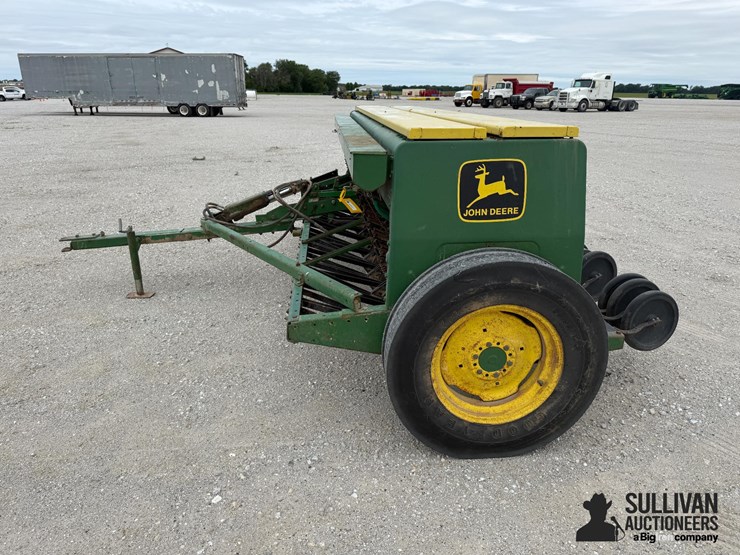 john-deere-8300-image-8