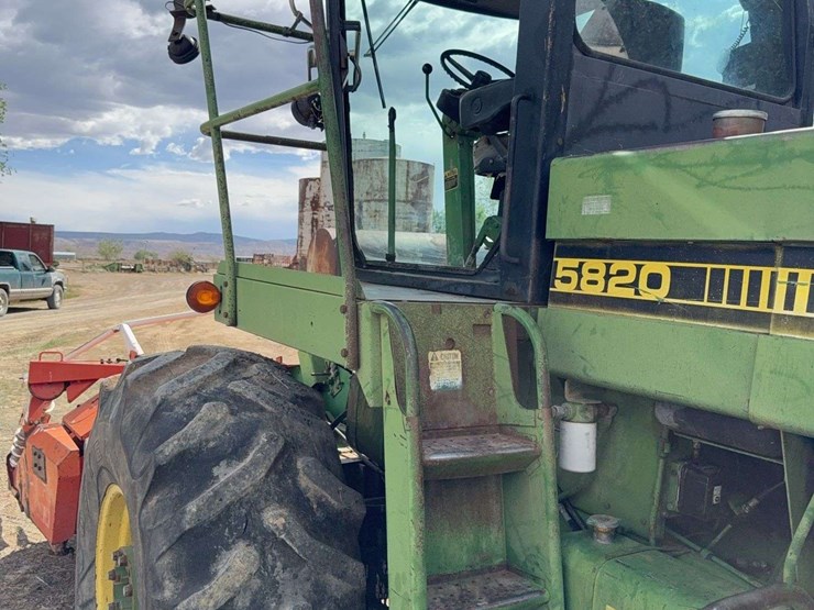 john-deere-5820-image-27