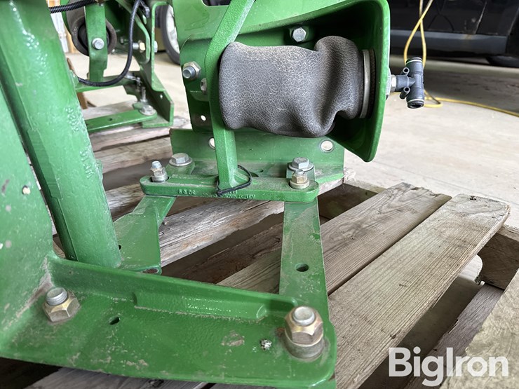 john-deere-planter-row-unit-assemblies-image-13