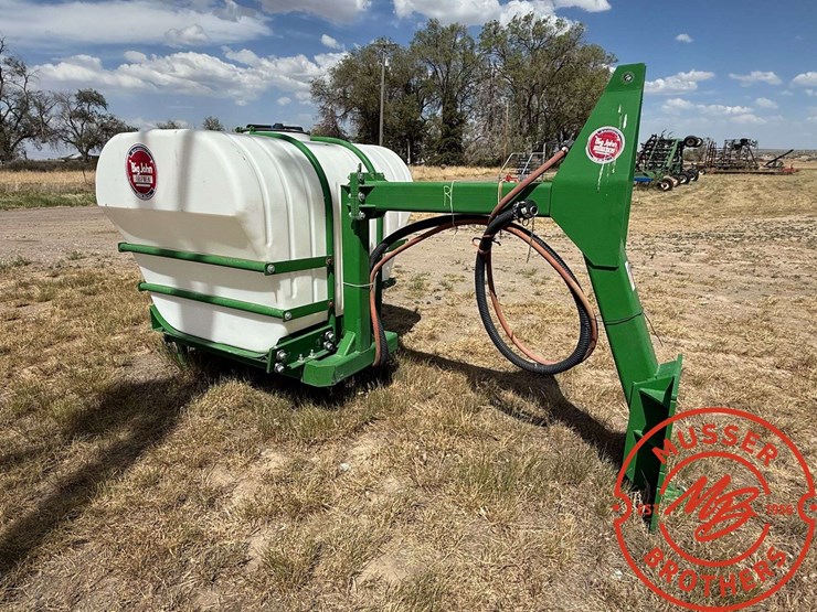 pair-of-500-gallon-big-john-saddle-tanks-image-4