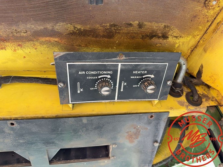 1971-john-deere-7020-image-33