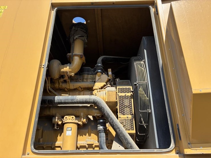 2005-caterpillar-3456-image-8