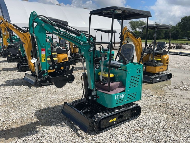 cfg-industrial-h16r-mini-excavator-image-1