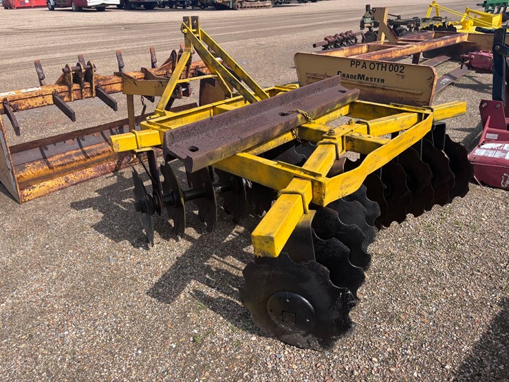 #1027-•-5ft-disc-harrow-image-3
