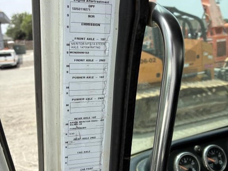 2011-autocar-xpeditor-image-21