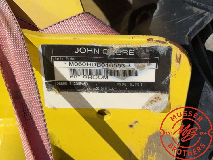 john-deere-60-image-12