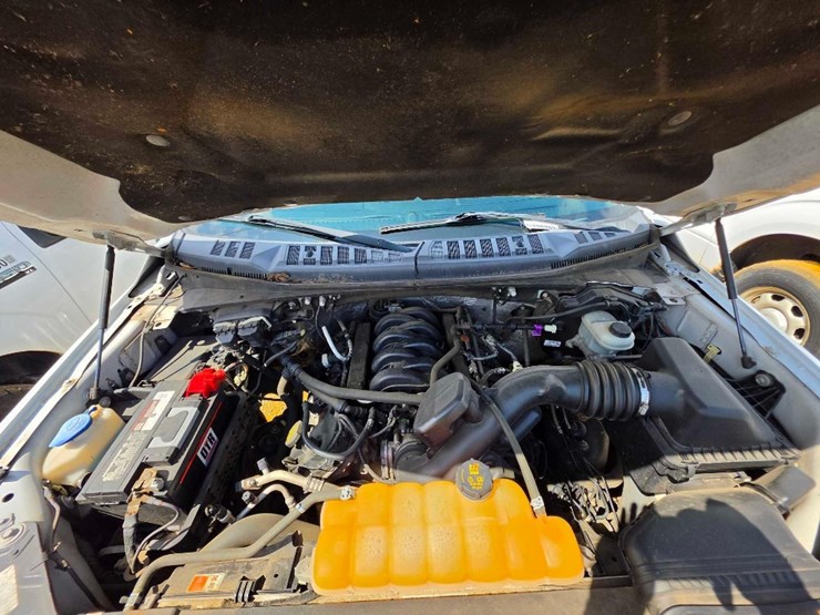 2015-ford-f150-image-14