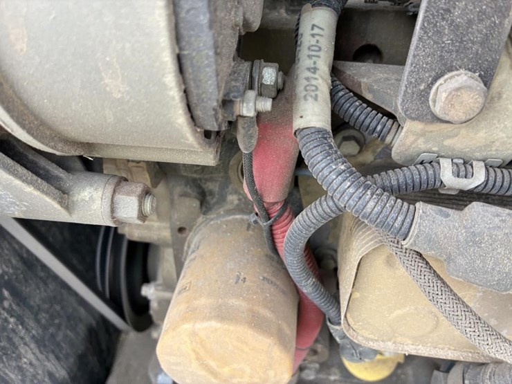 2015-caterpillar-th255c-image-33