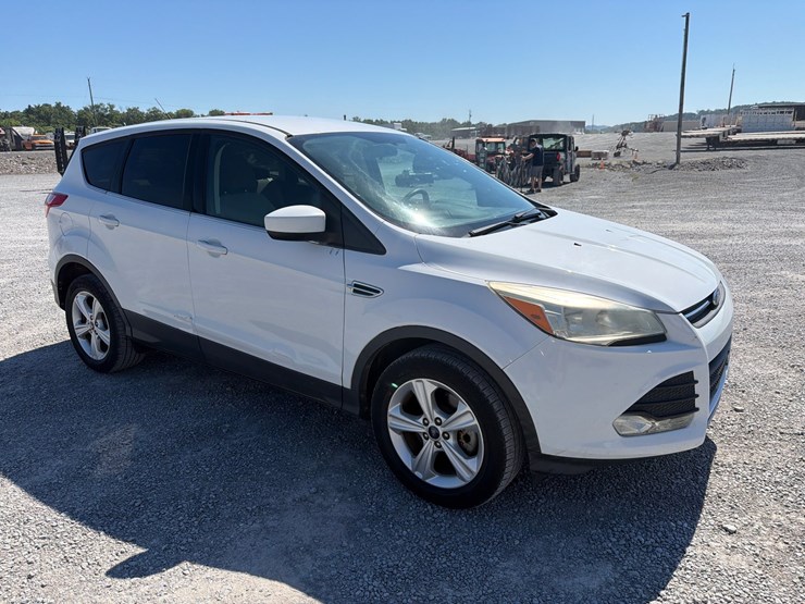 2014-ford-escape-se-image-3