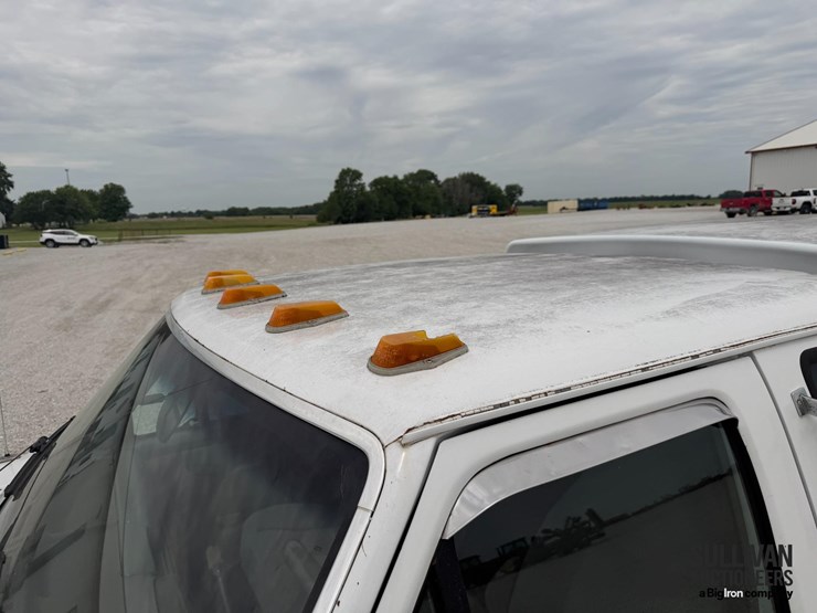 1996-ford-f350-xlt-image-17