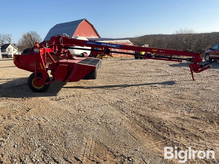 2017-new-holland-313-image-4
