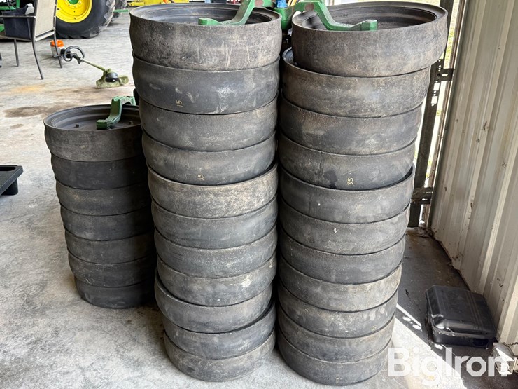 john-deere-planter-gauge-wheels-image-16