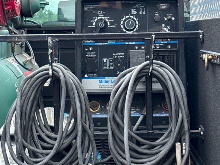 2014-ford-f350-image-8