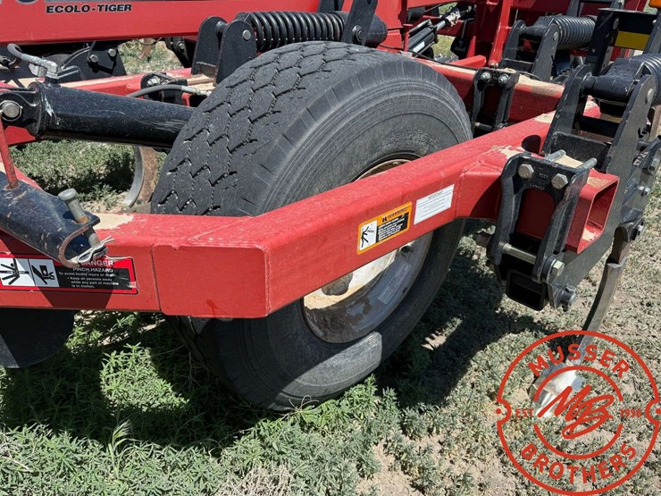 case-ih-ecolo-tiger-870-image-10