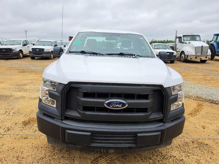 2017-ford-f150-image-5