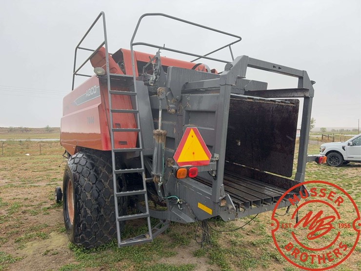 agco-7444-image-5