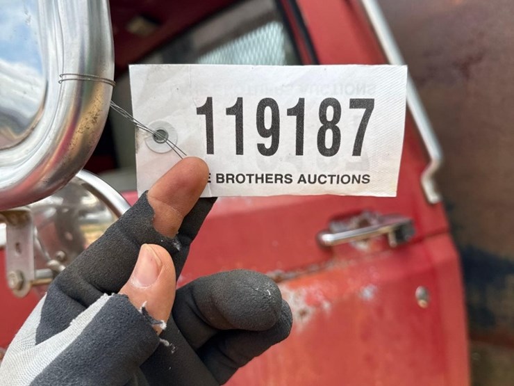 1989-ford-f600-image-13
