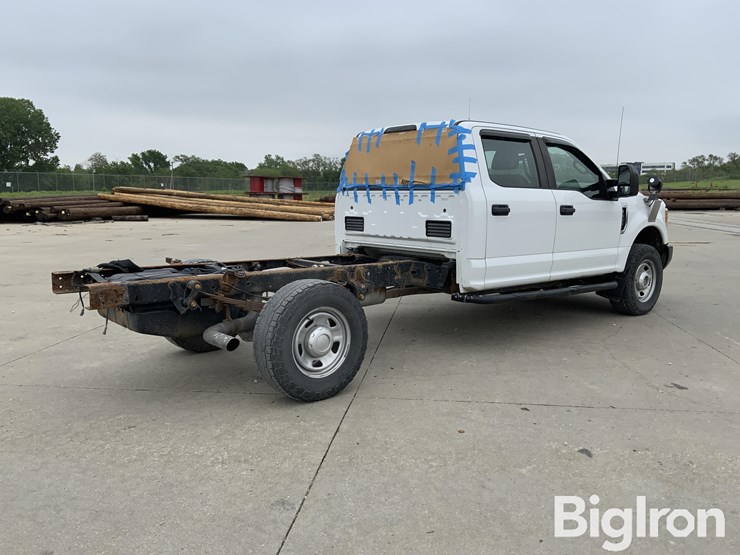 2017-ford-f350-xl-image-5