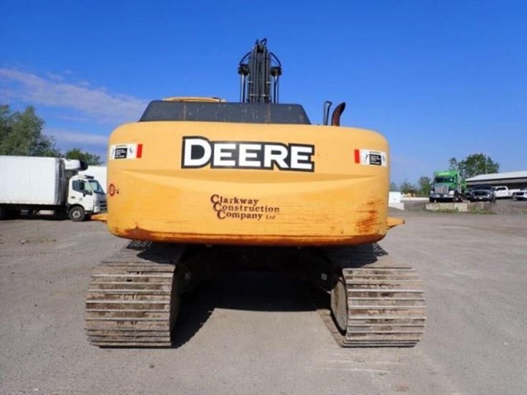 2009-deere-270d-lc-image-5